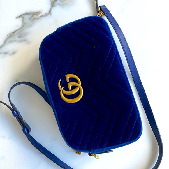 Gucci Marmont crossbody camera bag - Picture 1 of 10